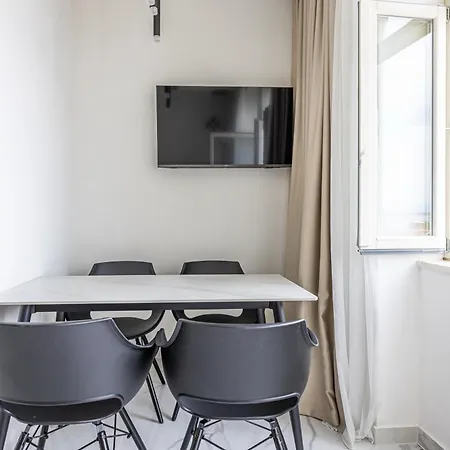 Luxury Apartment